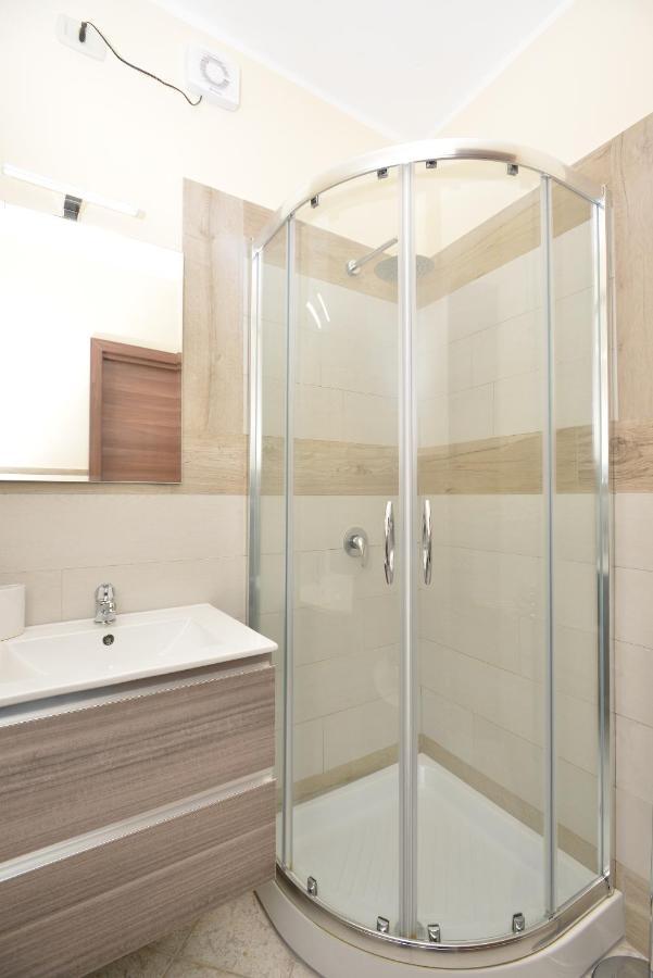 Izzhome Sweetness Pula Exterior photo